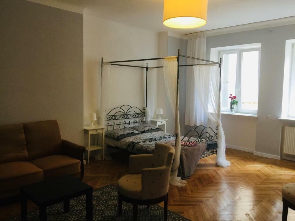 Apartament WARSZAWA, CENTRUM, Wiejska 15, KAMIENICA Zewnętrze zdjęcie