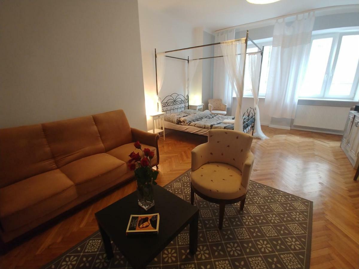 Apartament WARSZAWA, CENTRUM, Wiejska 15, KAMIENICA Zewnętrze zdjęcie